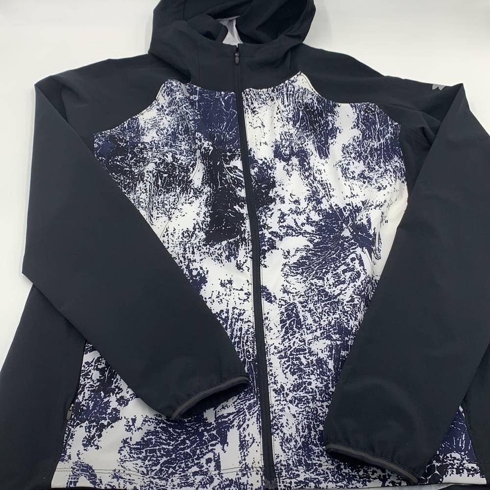 Under Armour Jacket - Picture 6 of 9